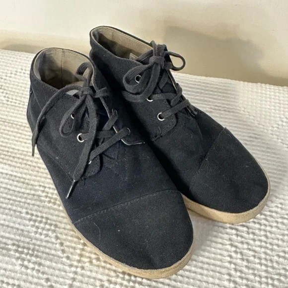 Toms | Shoes | Mens Toms Chukka Boots Size 8 Euc Black  display picture 2